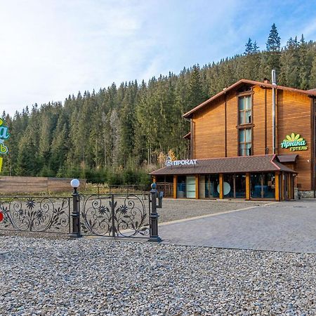 Arnika Hotel Bukovel Eksteriør bilde
