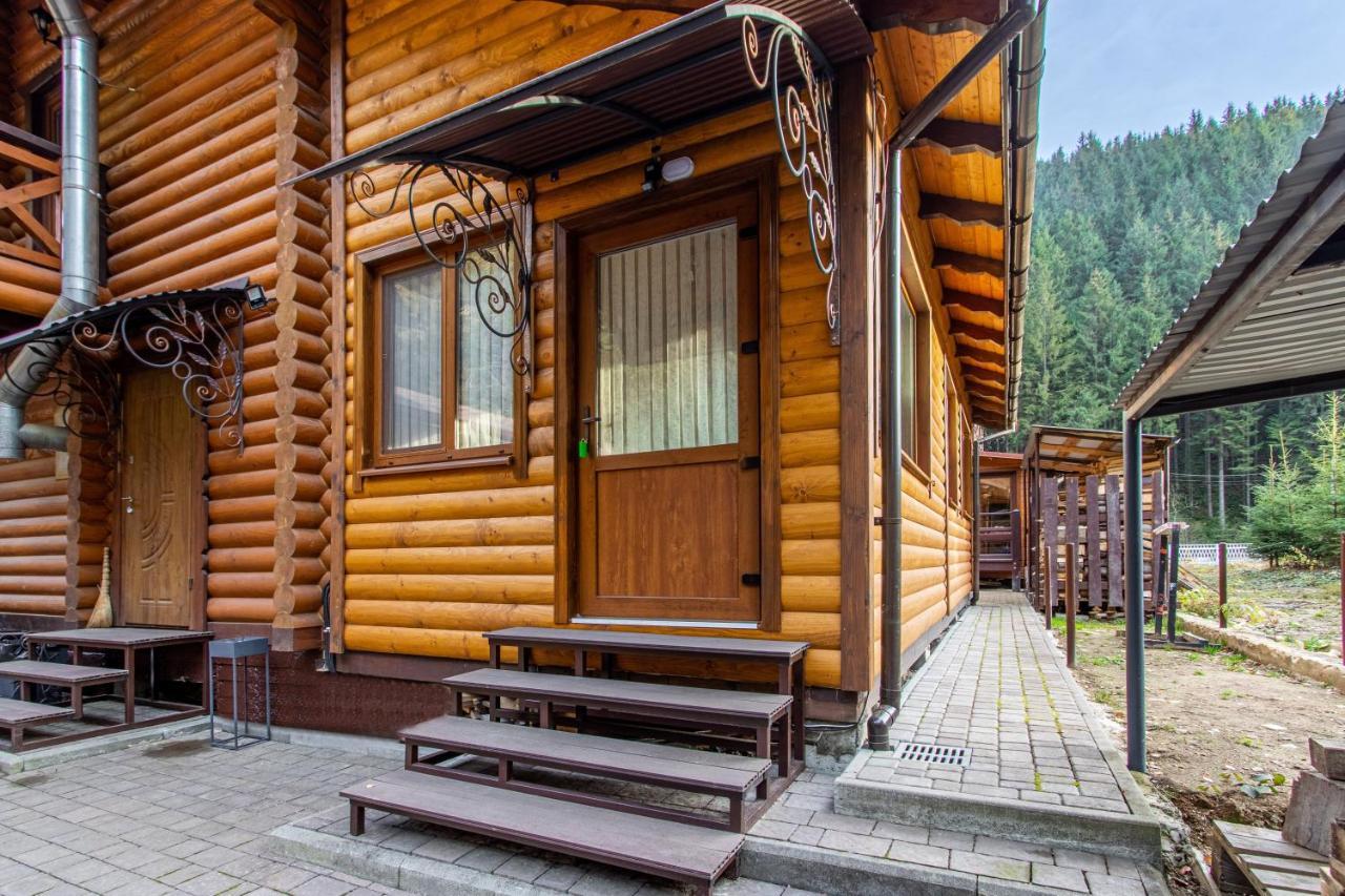 Arnika Hotel Bukovel Eksteriør bilde