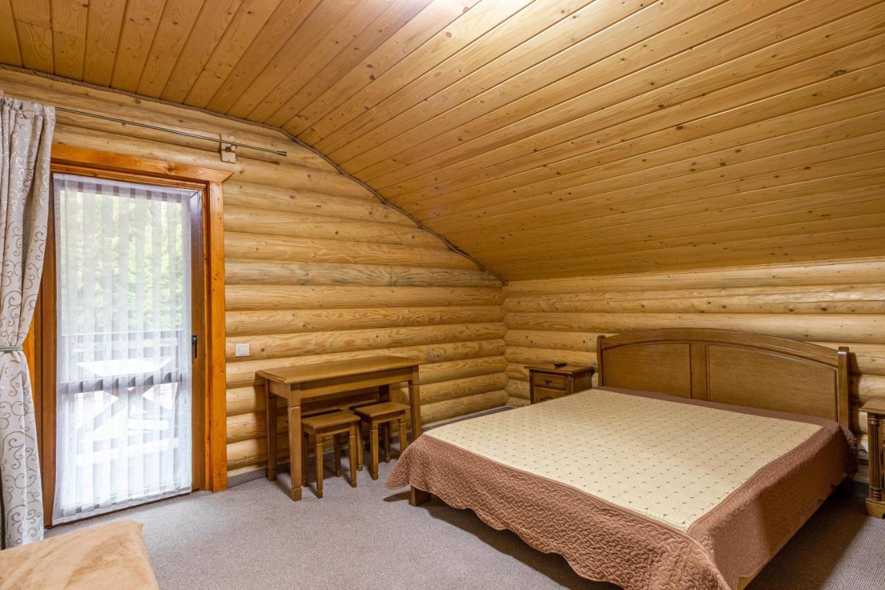 Arnika Hotel Bukovel Eksteriør bilde
