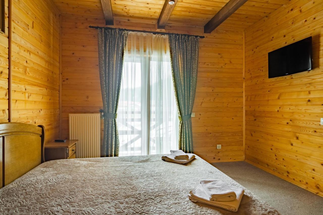 Arnika Hotel Bukovel Eksteriør bilde