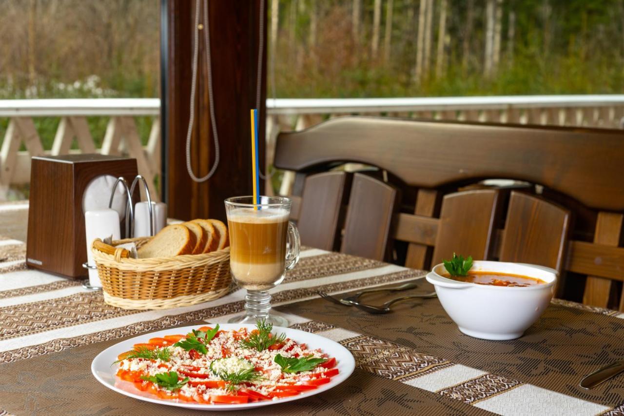 Arnika Hotel Bukovel Eksteriør bilde