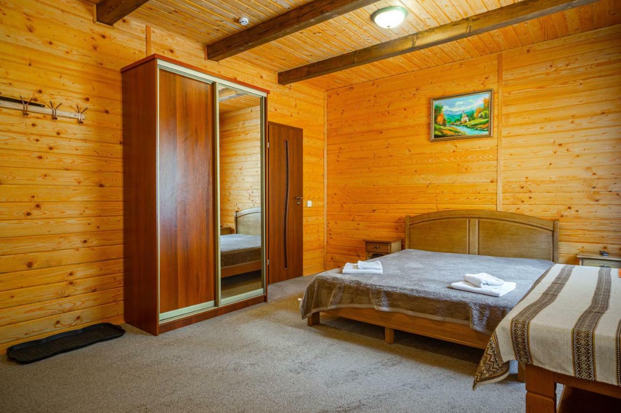 Arnika Hotel Bukovel Eksteriør bilde